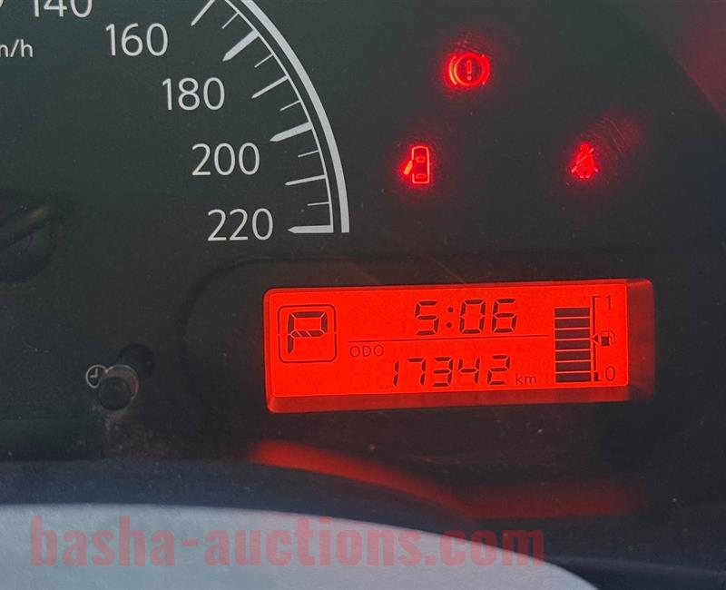 714595.jpg